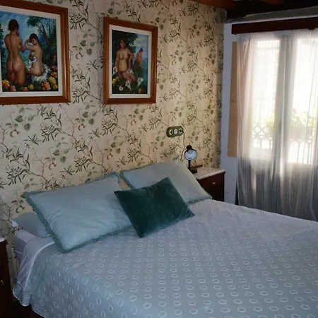Casa Apilladeira Pensión *